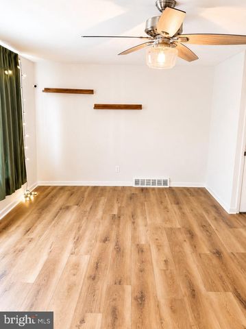 3621 NEWBERRY RD, Philadelphia, PA 19154