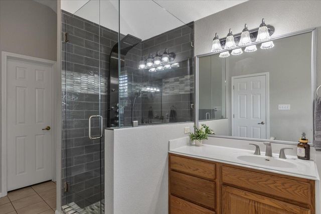 104 Spring Branch BR, Bastrop, TX 78602