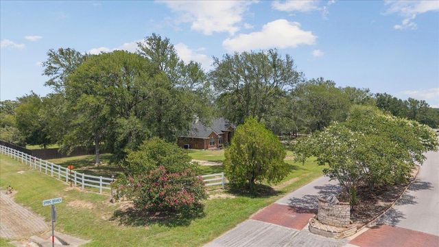 104 Spring Branch BR, Bastrop, TX 78602