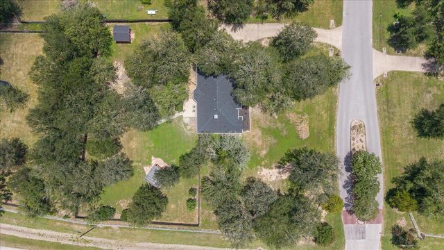 104 Spring Branch BR, Bastrop, TX 78602