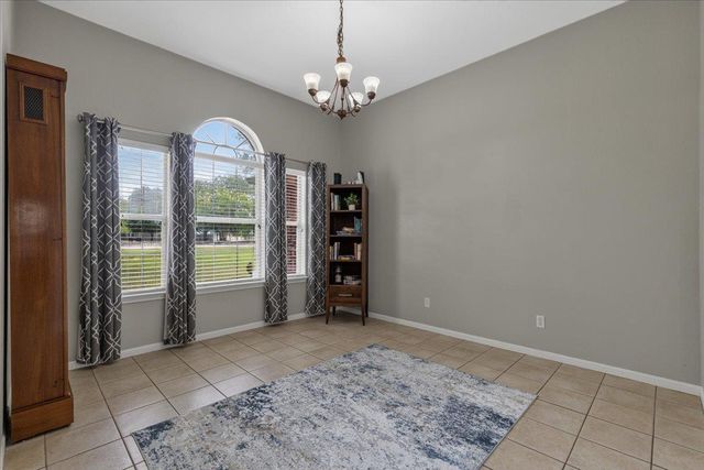104 Spring Branch BR, Bastrop, TX 78602