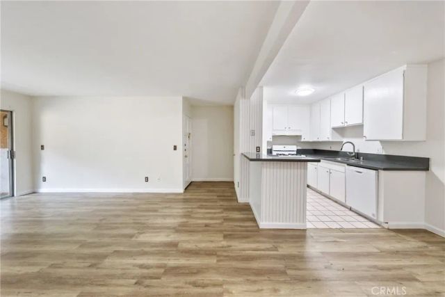 1001 W Macarthur 110, Santa Ana, CA 92707