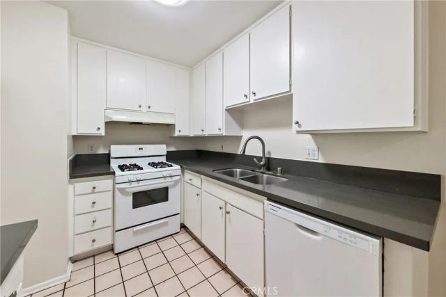 1001 W Macarthur 110, Santa Ana, CA 92707
