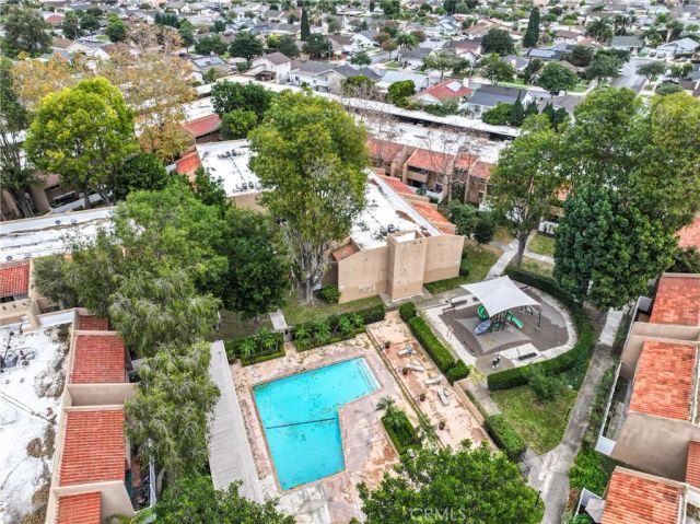 1001 W Macarthur 110, Santa Ana, CA 92707