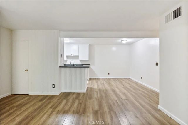 1001 W Macarthur 110, Santa Ana, CA 92707