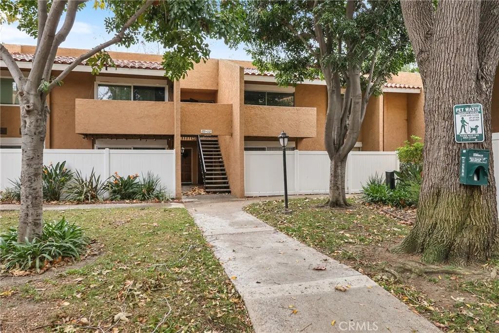 1001 W Macarthur 110, Santa Ana, CA 92707