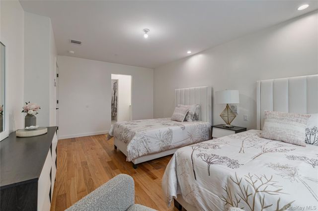 17 Union Road 208, Spring Valley, NY 10977