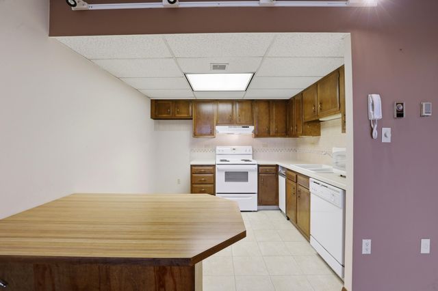 1311 S Westcliff Pl, Spokane, WA 99224