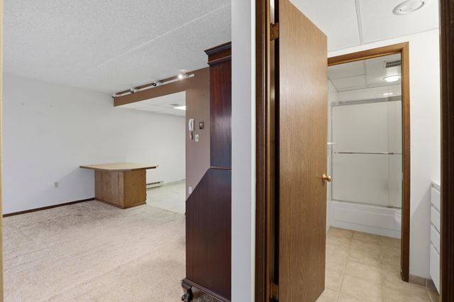 1311 S Westcliff Pl, Spokane, WA 99224