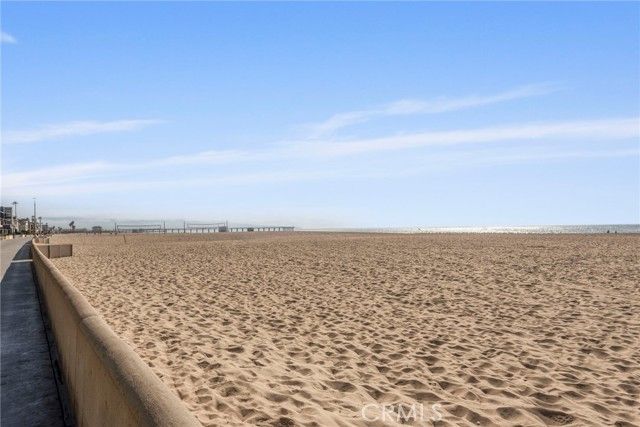 32 21st, Hermosa Beach, CA 90254