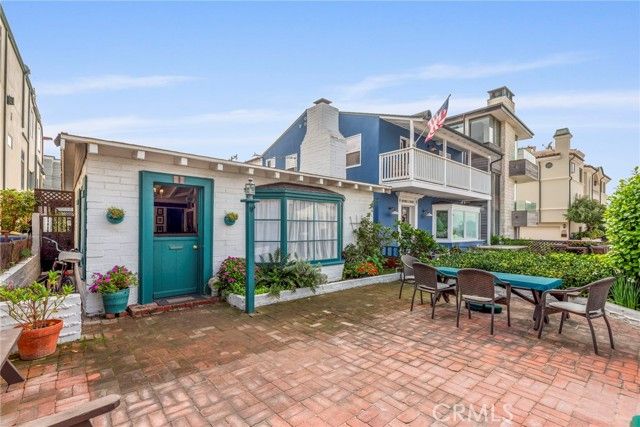 32 21st, Hermosa Beach, CA 90254