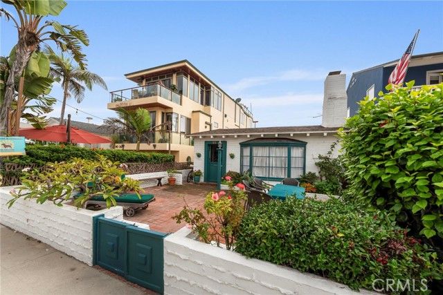 32 21st, Hermosa Beach, CA 90254