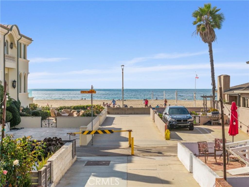 32 21st, Hermosa Beach, CA 90254