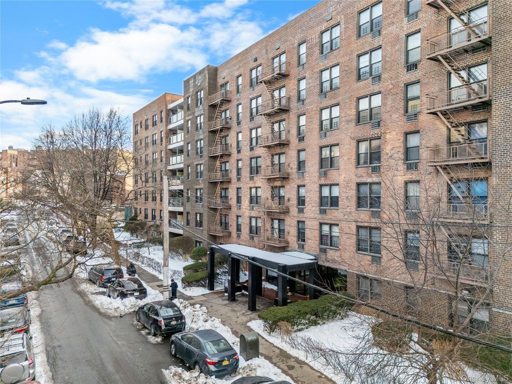 35-20 Leverich Street 209, Jackson Heights, NY 11372