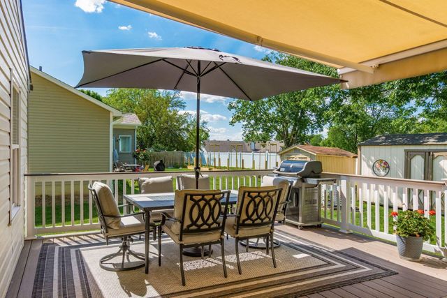 2070 Shirlene Drive, Grove City, OH 43123
