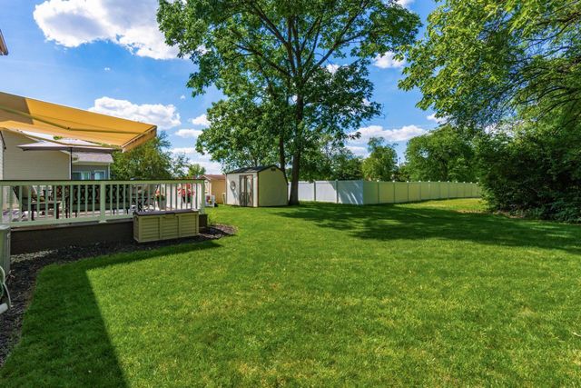 2070 Shirlene Drive, Grove City, OH 43123