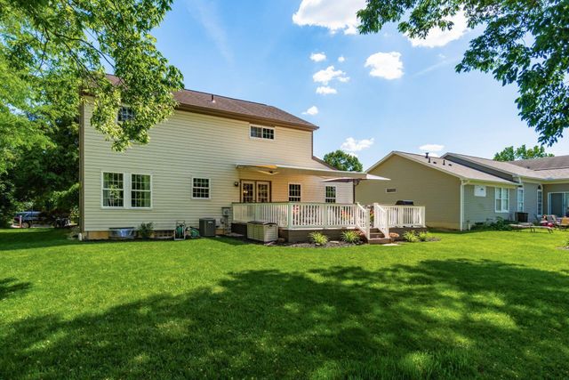 2070 Shirlene Drive, Grove City, OH 43123