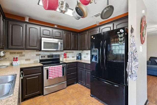 1221 Elmira Street, Weatherford, TX 76086