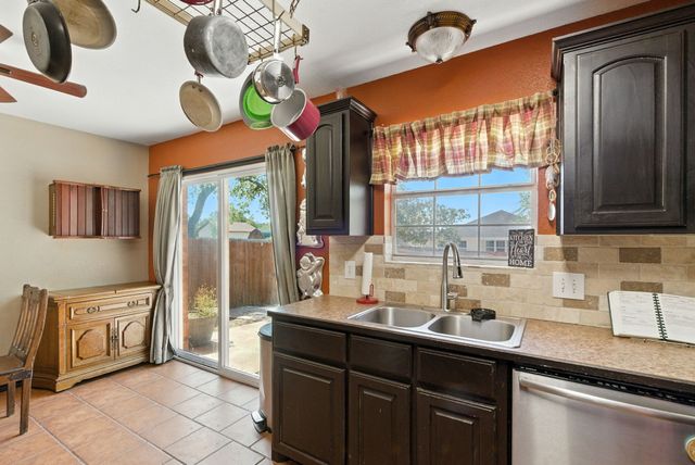 1221 Elmira Street, Weatherford, TX 76086