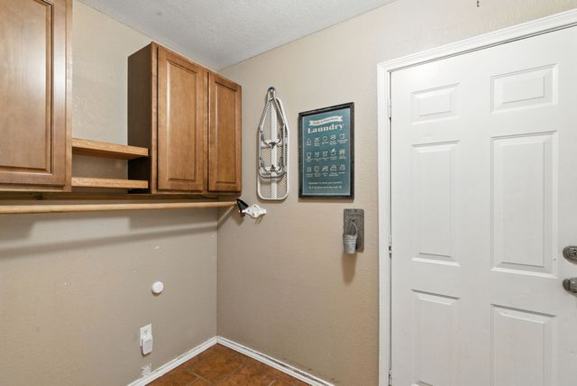 1221 Elmira Street, Weatherford, TX 76086