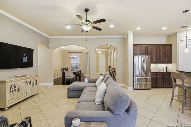 3903 Firebush, San Antonio, TX 78261