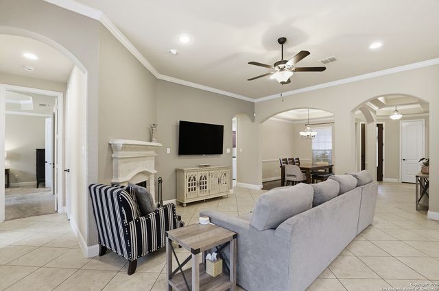 3903 Firebush, San Antonio, TX 78261