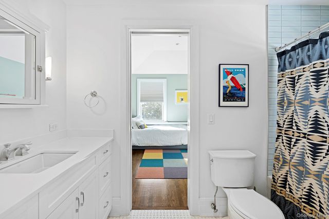 134A Montauk Highway, Westhampton, NY 11977