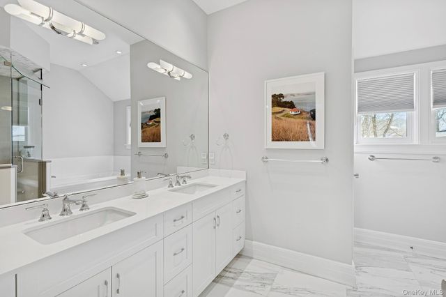 134A Montauk Highway, Westhampton, NY 11977