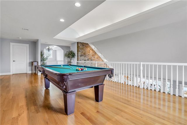 29 Foxboro Lane, Perinton, NY 14450