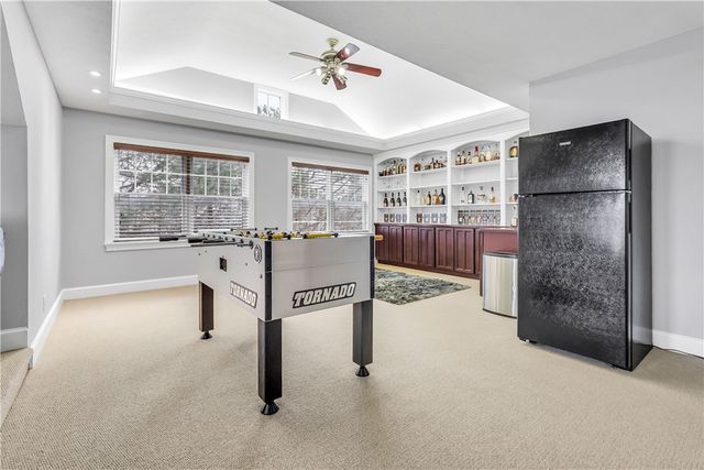 29 Foxboro Lane, Perinton, NY 14450