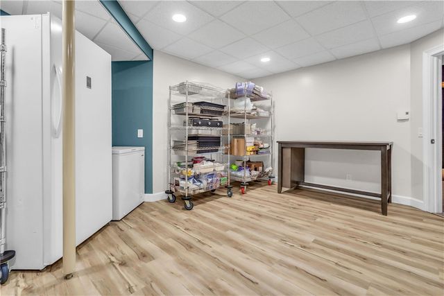 29 Foxboro Lane, Perinton, NY 14450