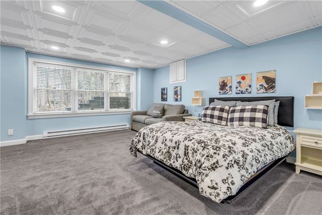 29 Foxboro Lane, Perinton, NY 14450