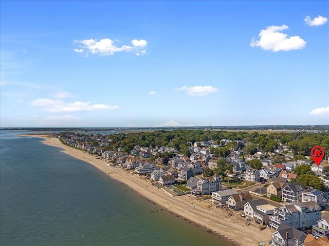 33 Wildwood Avenue, Milford, CT 06460