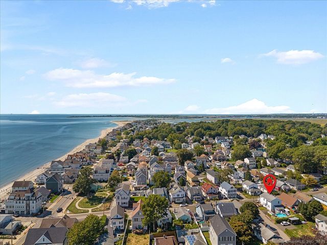 33 Wildwood Avenue, Milford, CT 06460