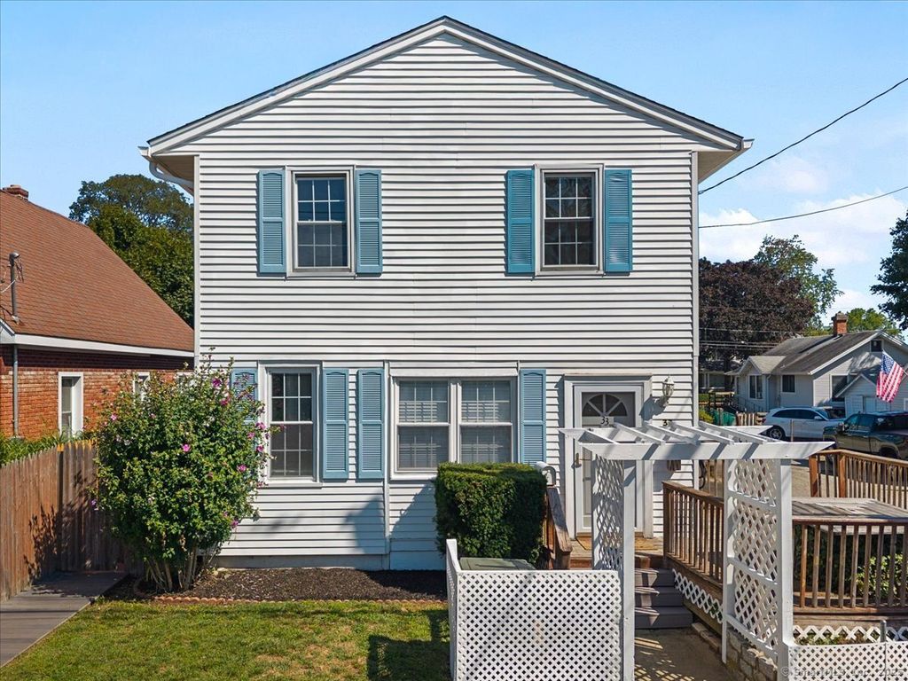 33 Wildwood Avenue, Milford, CT 06460