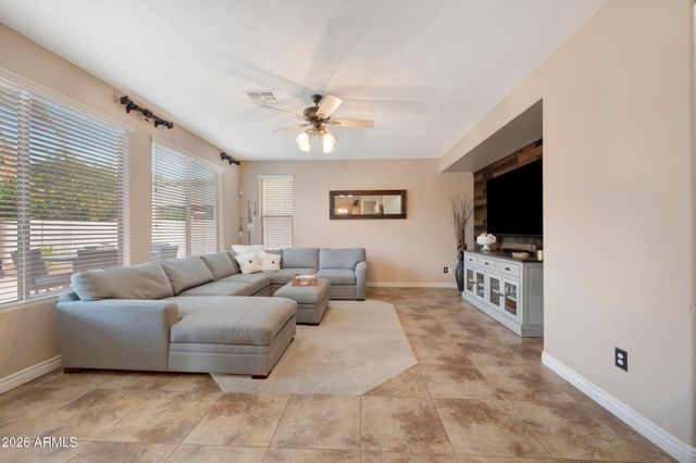 1832 E JADE Place, Chandler, AZ 85286