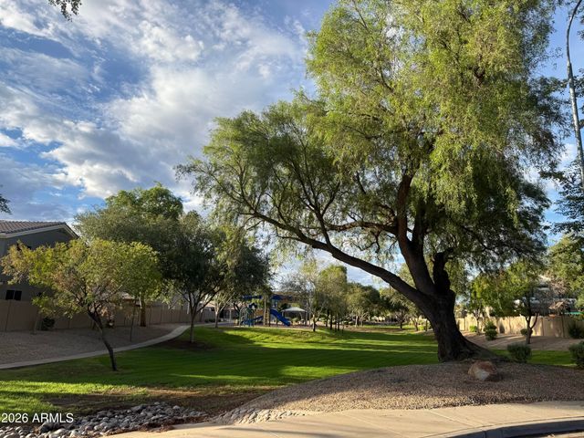 1832 E JADE Place, Chandler, AZ 85286