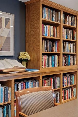 1181 Edgcumbe Road 1607, Saint Paul, MN 55105