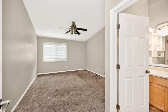 5986 Meadowcreek Drive, Miami Twp, OH 45150