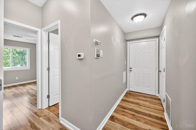 5986 Meadowcreek Drive, Miami Twp, OH 45150