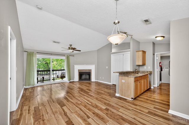 5986 Meadowcreek Drive, Miami Twp, OH 45150