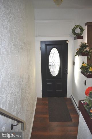 1823 S 17TH ST, Philadelphia, PA 19145