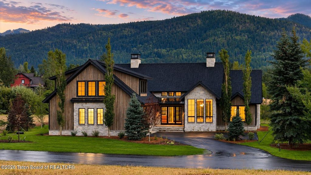 19 HASTINGS Drive, Victor, ID 83455 photo 1