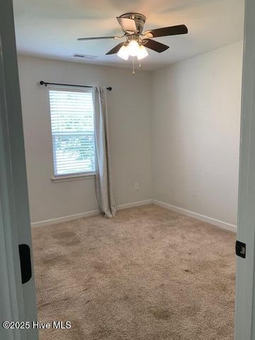 716 Addor Drive, Richlands, NC 28574