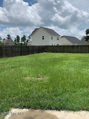 716 Addor Drive, Richlands, NC 28574