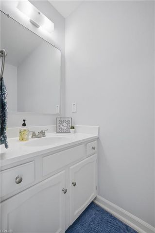 4900 Cliffony DR, Virginia Beach, VA 23464