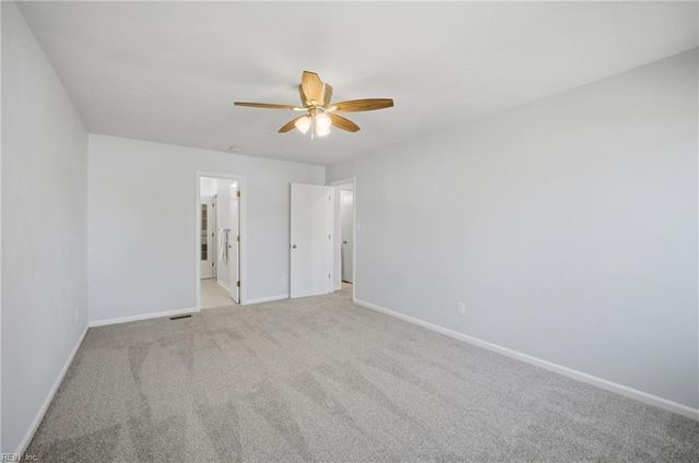 4900 Cliffony DR, Virginia Beach, VA 23464