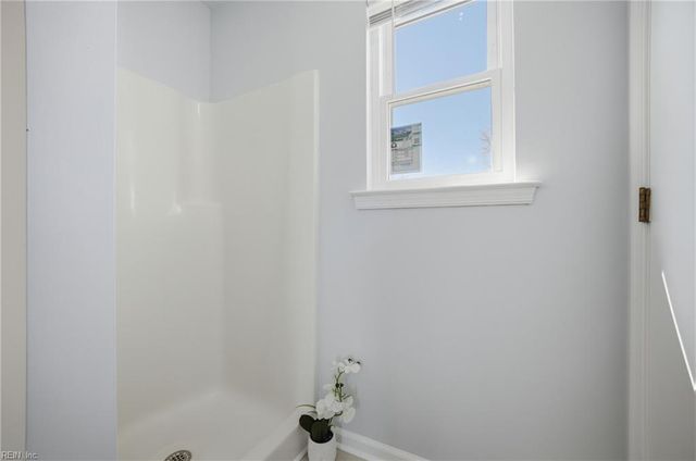 4900 Cliffony DR, Virginia Beach, VA 23464