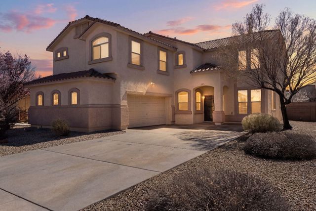 5908 Las Cadenas Road NW, Albuquerque, NM 87120