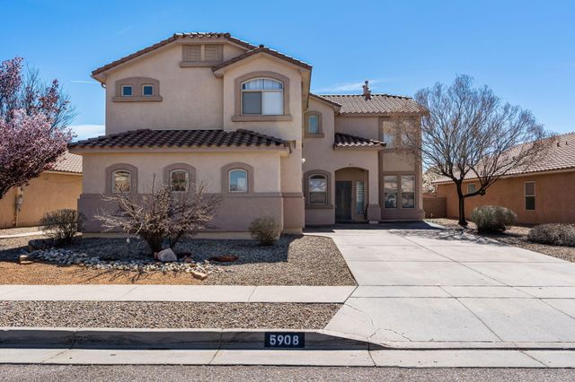 5908 Las Cadenas Road NW, Albuquerque, NM 87120